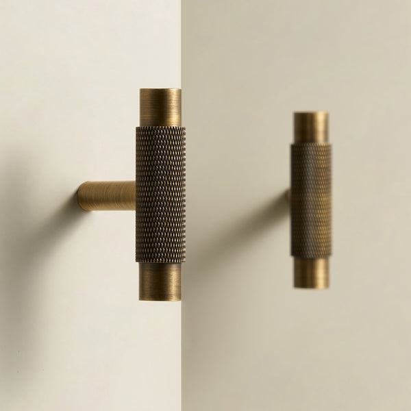 T-bar CH098 | Knurled | Antique Brass